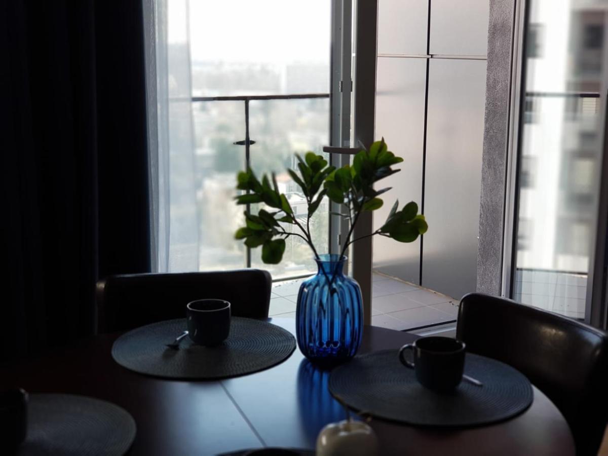 Apartament City View Wes Quality Suite Poznan Dış mekan fotoğraf